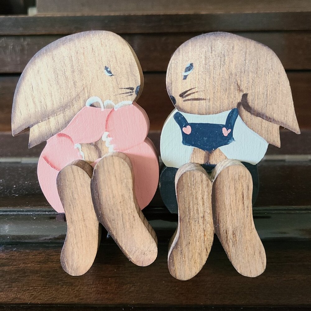 Bunny Couple Mantle Sitters